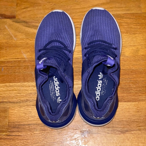 Adidas Tubular - Picture 7 of 7